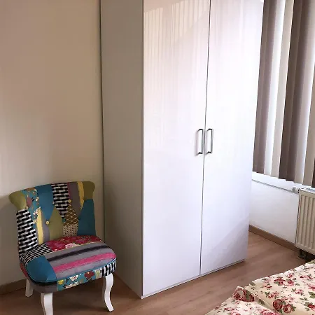 Apartment Maximilian In Old Town Innsbruck