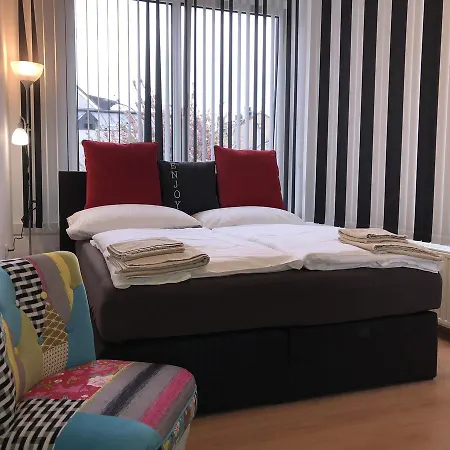 Maximilian In Old Town Innsbruck